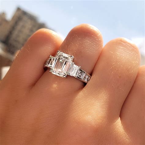 best engagement rings laguna beach ca|Best Engagement Rings near Laguna Beach, CA 92651 .